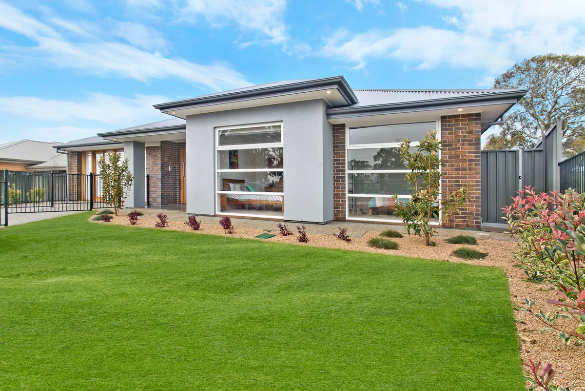 Our latest display homes at Mount Barker Oakford Homes